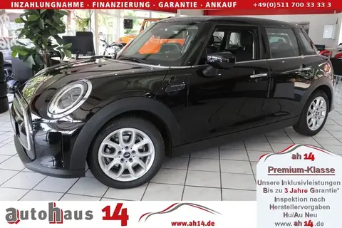 Used MINI ONE Petrol 2021 Ad Germany