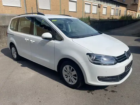 Used VOLKSWAGEN SHARAN Petrol 2022 Ad Germany