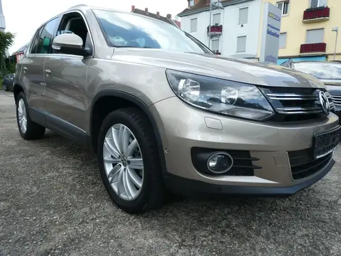 Used VOLKSWAGEN TIGUAN Petrol 2015 Ad 