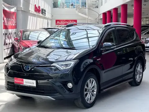 Used TOYOTA RAV4 Hybrid 2017 Ad Germany