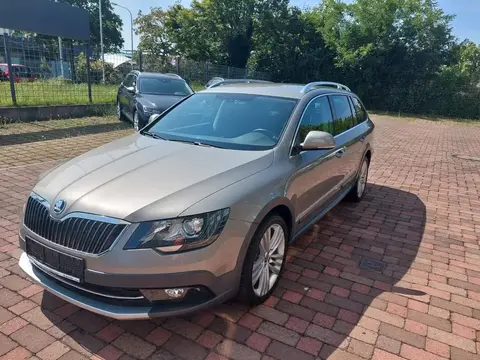 Used SKODA SUPERB Petrol 2016 Ad 