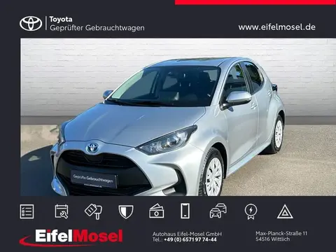 Used TOYOTA YARIS Hybrid 2022 Ad Germany