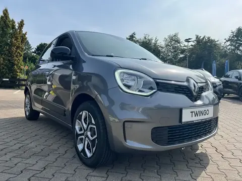 Used RENAULT TWINGO Petrol 2024 Ad 