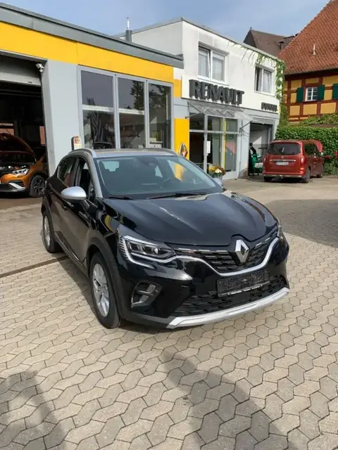 Used RENAULT CAPTUR Hybrid 2021 Ad 