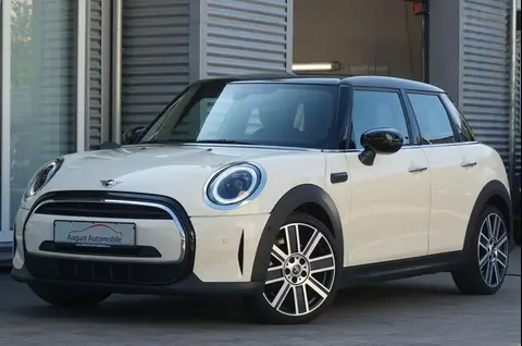 Used MINI COOPER Petrol 2021 Ad Germany