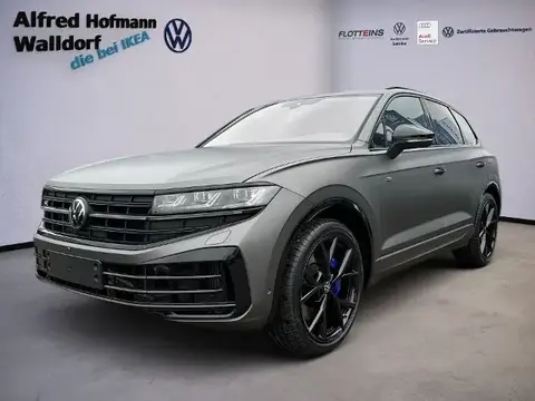 Used VOLKSWAGEN TOUAREG Hybrid 2024 Ad 