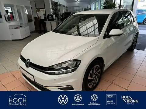 Used VOLKSWAGEN GOLF Petrol 2017 Ad 