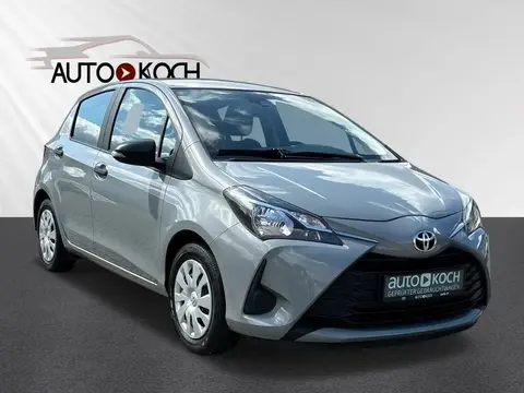 Annonce TOYOTA YARIS Essence 2019 d'occasion Allemagne