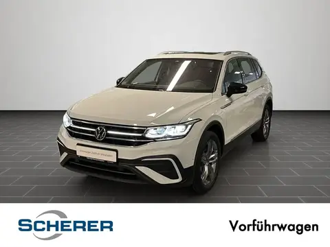 Used VOLKSWAGEN TIGUAN Petrol 2024 Ad 