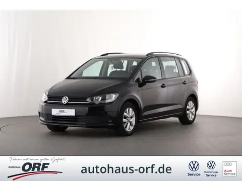 Used VOLKSWAGEN TOURAN Petrol 2016 Ad 