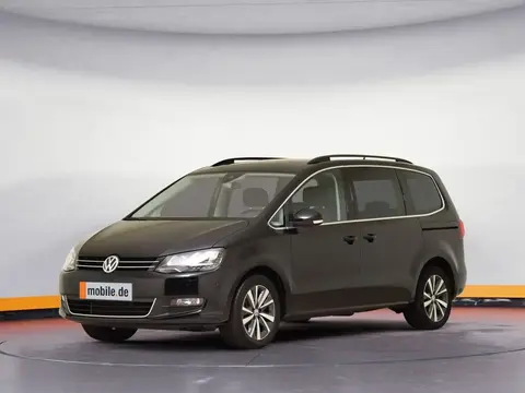 Used VOLKSWAGEN SHARAN Petrol 2022 Ad 