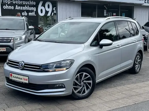 Used VOLKSWAGEN TOURAN Diesel 2017 Ad 