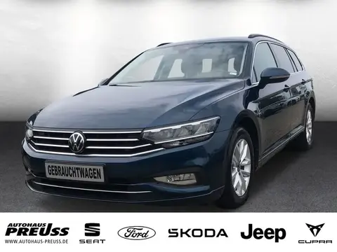 Used VOLKSWAGEN PASSAT Petrol 2023 Ad 