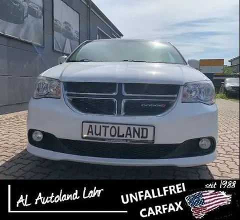 Used DODGE GRAND CARAVAN Petrol 2017 Ad 