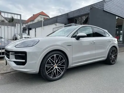 Used PORSCHE CAYENNE Hybrid 2024 Ad 