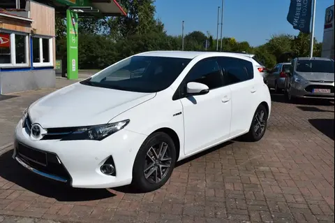 Used TOYOTA AURIS Hybrid 2015 Ad 