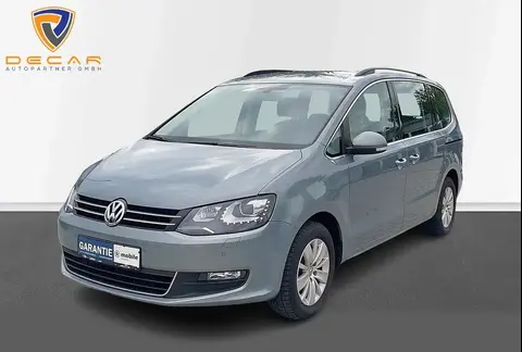 Used VOLKSWAGEN SHARAN Petrol 2015 Ad Germany