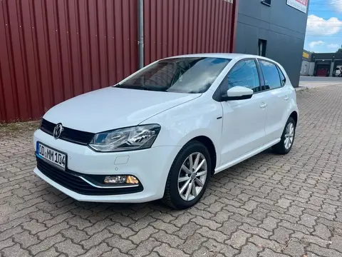 Used VOLKSWAGEN POLO Petrol 2015 Ad 