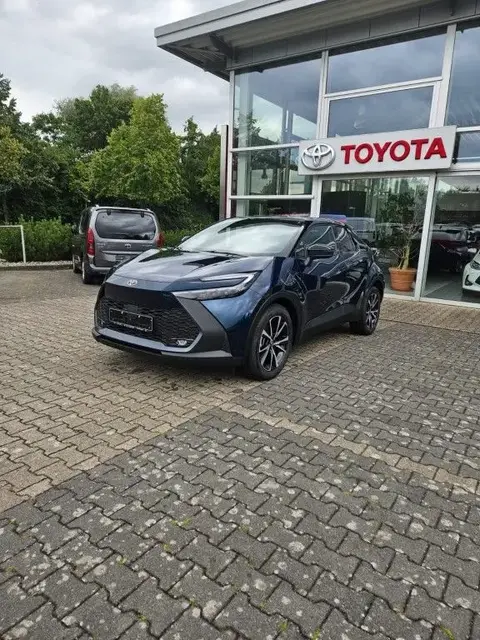 Used TOYOTA C-HR Hybrid 2024 Ad 