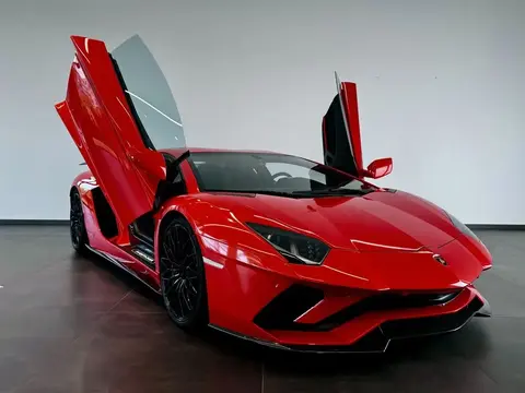 Used LAMBORGHINI AVENTADOR Petrol 2018 Ad 