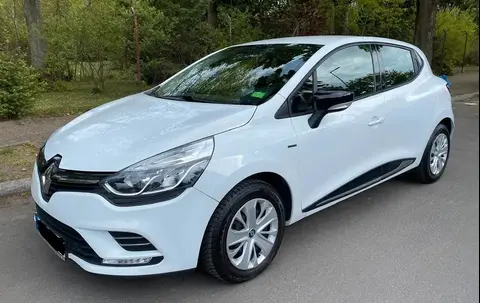 Used RENAULT CLIO Petrol 2018 Ad 