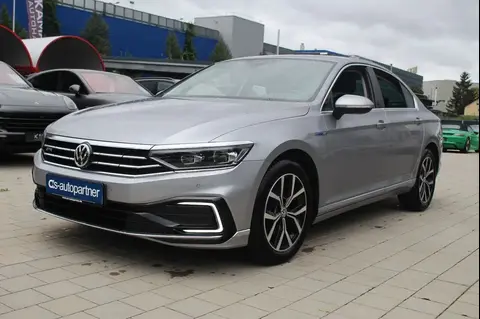 Used VOLKSWAGEN PASSAT Hybrid 2020 Ad 