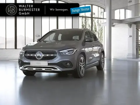 Used MERCEDES-BENZ CLASSE GLA Hybrid 2021 Ad 