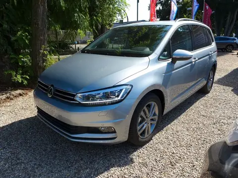 Used VOLKSWAGEN TOURAN Petrol 2024 Ad 