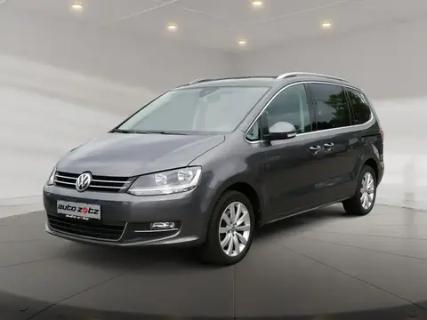 Used VOLKSWAGEN SHARAN Petrol 2020 Ad 