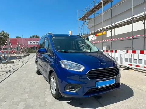 Used FORD TOURNEO Petrol 2018 Ad 