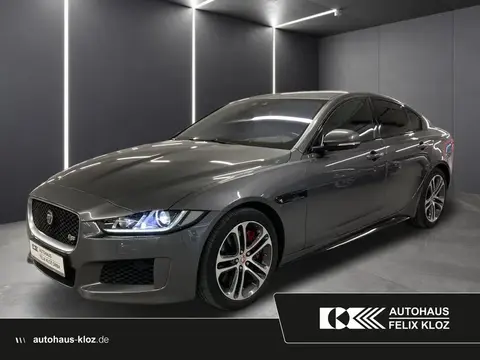 Annonce JAGUAR XE Essence 2015 d'occasion 