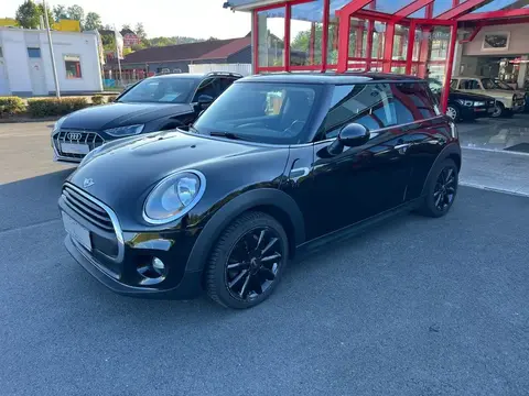 Used MINI ONE Petrol 2017 Ad 