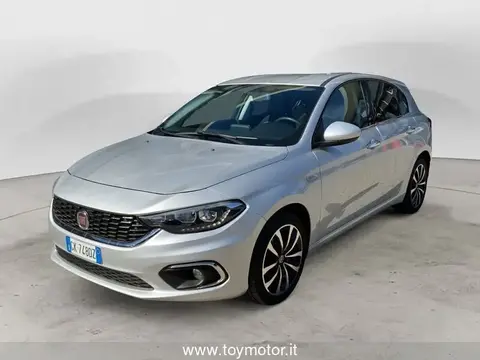 Annonce FIAT TIPO Essence 2017 d'occasion 