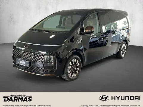 Used HYUNDAI STARIA Diesel 2023 Ad 