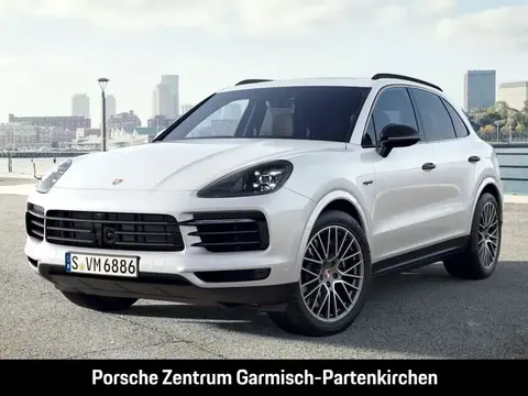 Used PORSCHE CAYENNE Hybrid 2022 Ad Germany