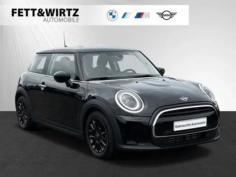 Used MINI ONE Petrol 2021 Ad 