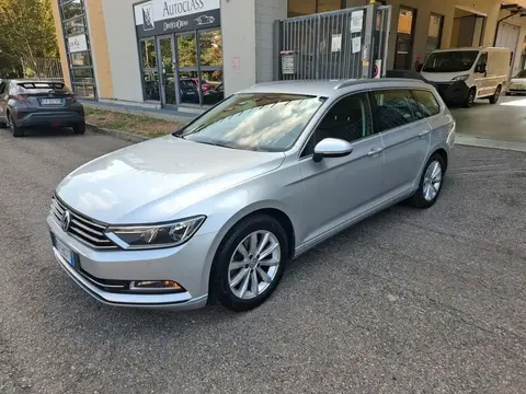 Used VOLKSWAGEN PASSAT Diesel 2017 Ad 