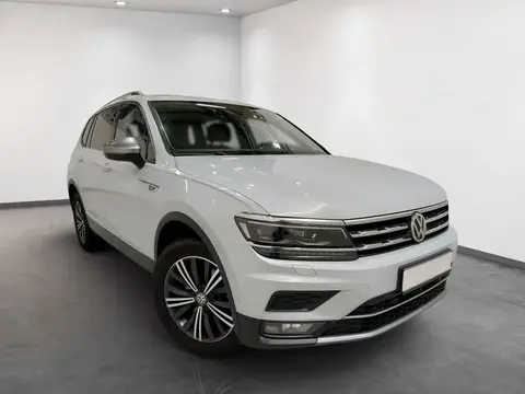 Used VOLKSWAGEN TIGUAN Petrol 2018 Ad 