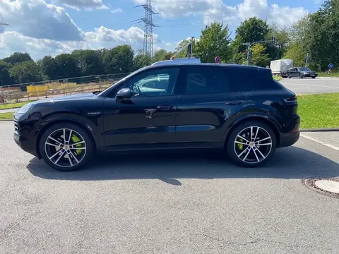 Used PORSCHE CAYENNE Hybrid 2024 Ad 