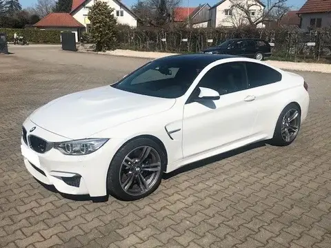 Used BMW M4 Petrol 2015 Ad 