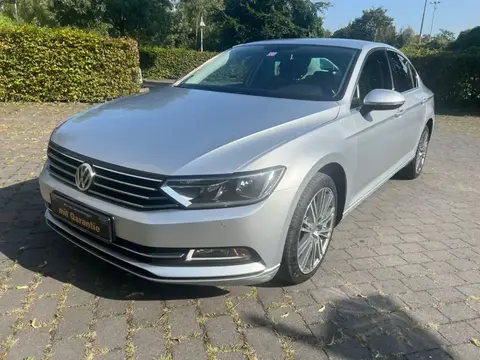 Annonce VOLKSWAGEN PASSAT Essence 2015 d'occasion 