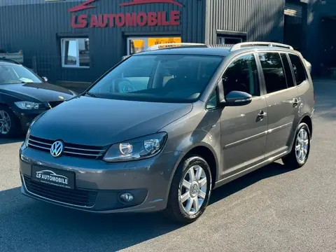 Used VOLKSWAGEN TOURAN Petrol 2015 Ad 