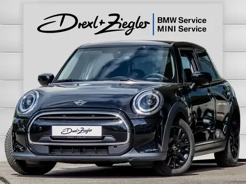 Used MINI COOPER Petrol 2024 Ad Germany