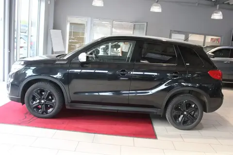 Used SUZUKI VITARA Petrol 2017 Ad 