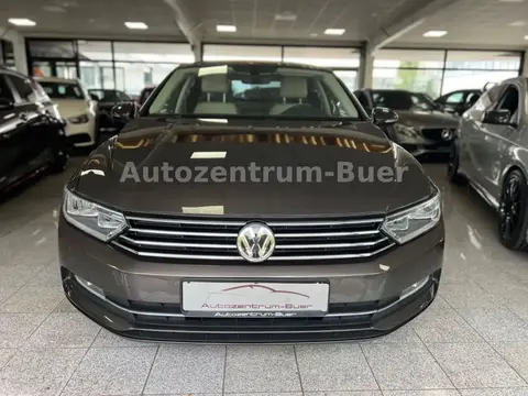 Annonce VOLKSWAGEN PASSAT Essence 2017 d'occasion 