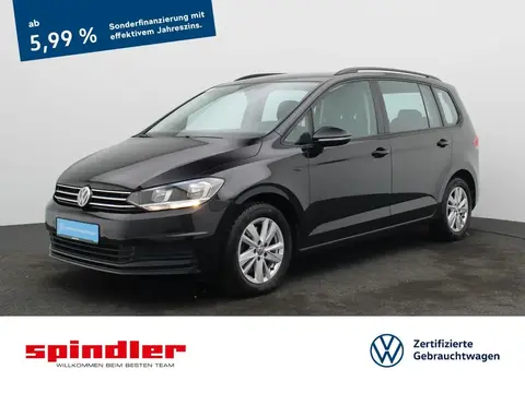 Used VOLKSWAGEN TOURAN Petrol 2019 Ad 