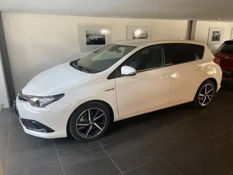 Annonce TOYOTA AURIS Hybride 2018 d'occasion 