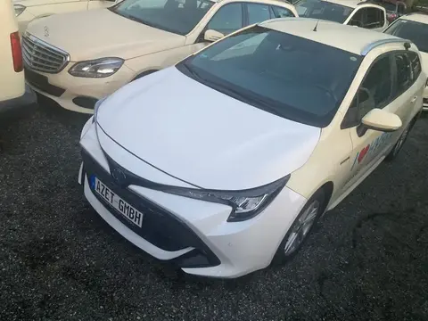 Used TOYOTA COROLLA Hybrid 2022 Ad 