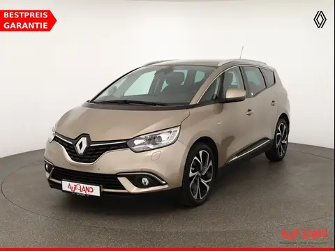 Used RENAULT GRAND SCENIC Diesel 2017 Ad 