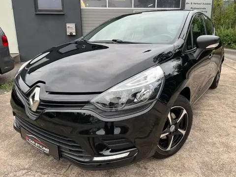 Used RENAULT CLIO Petrol 2018 Ad 